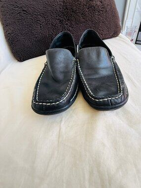 M. PATRICK DENISE BLACK LEATHER LOAFERS - SZ 9.5
